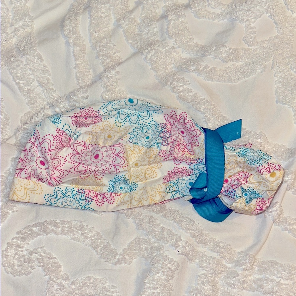 Kim Kaps scrub cap